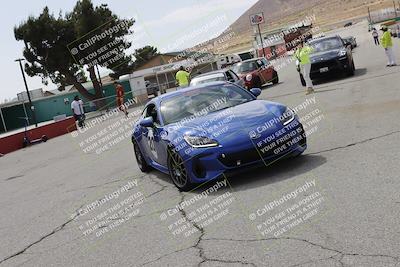 media/Jun-01-2025-CalClub SCCA (Sun) [[eae223c5dd]]/Around pit/